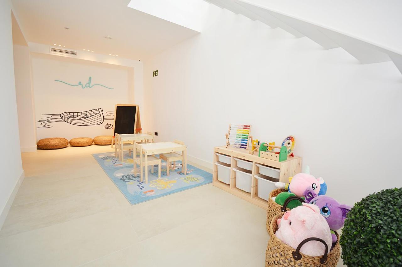 Apartahotel Galihost - Rd *
